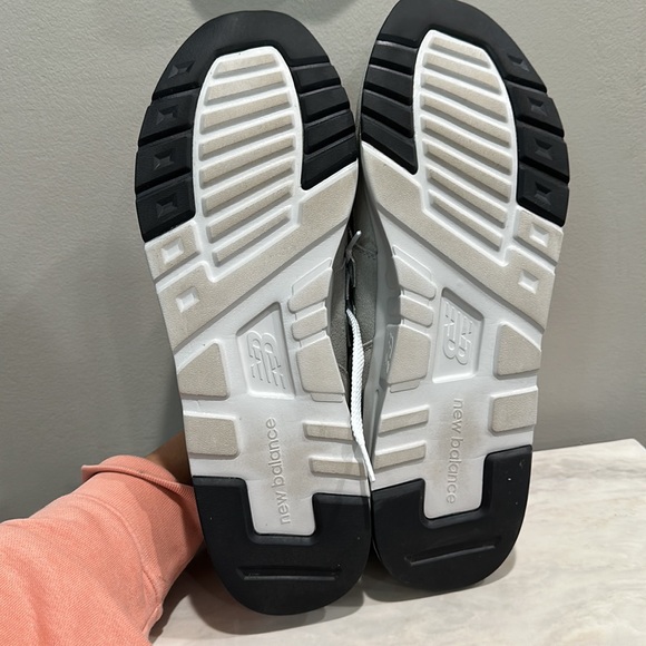 New Balance 997 Gray Size 13 (LIKE NEW) - Picture 11 of 14